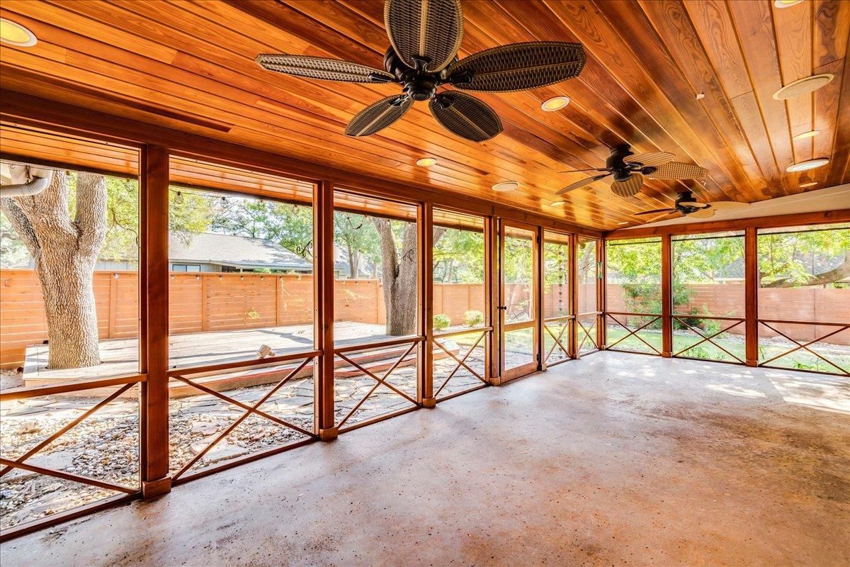 MLS #1036919 image #0