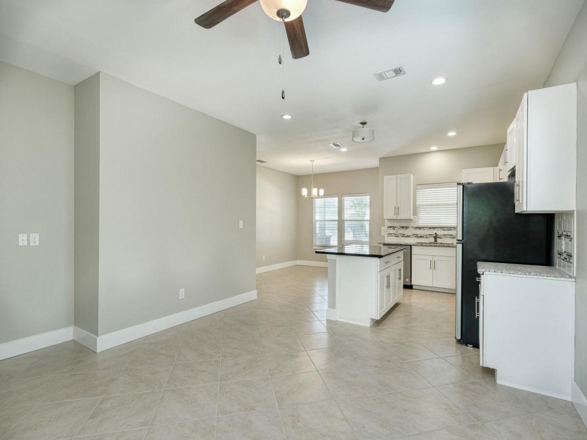 MLS #1079191 image #0