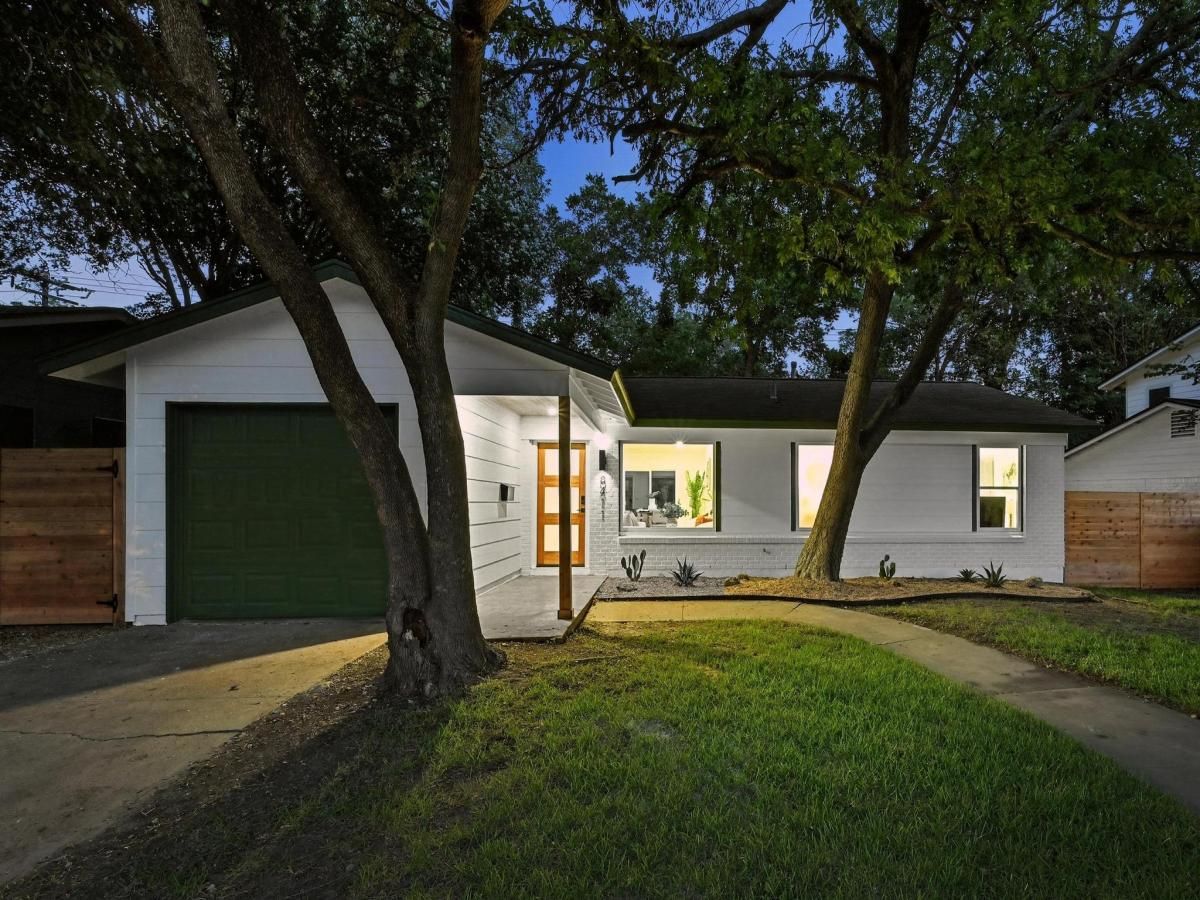 MLS #1079530 image #0