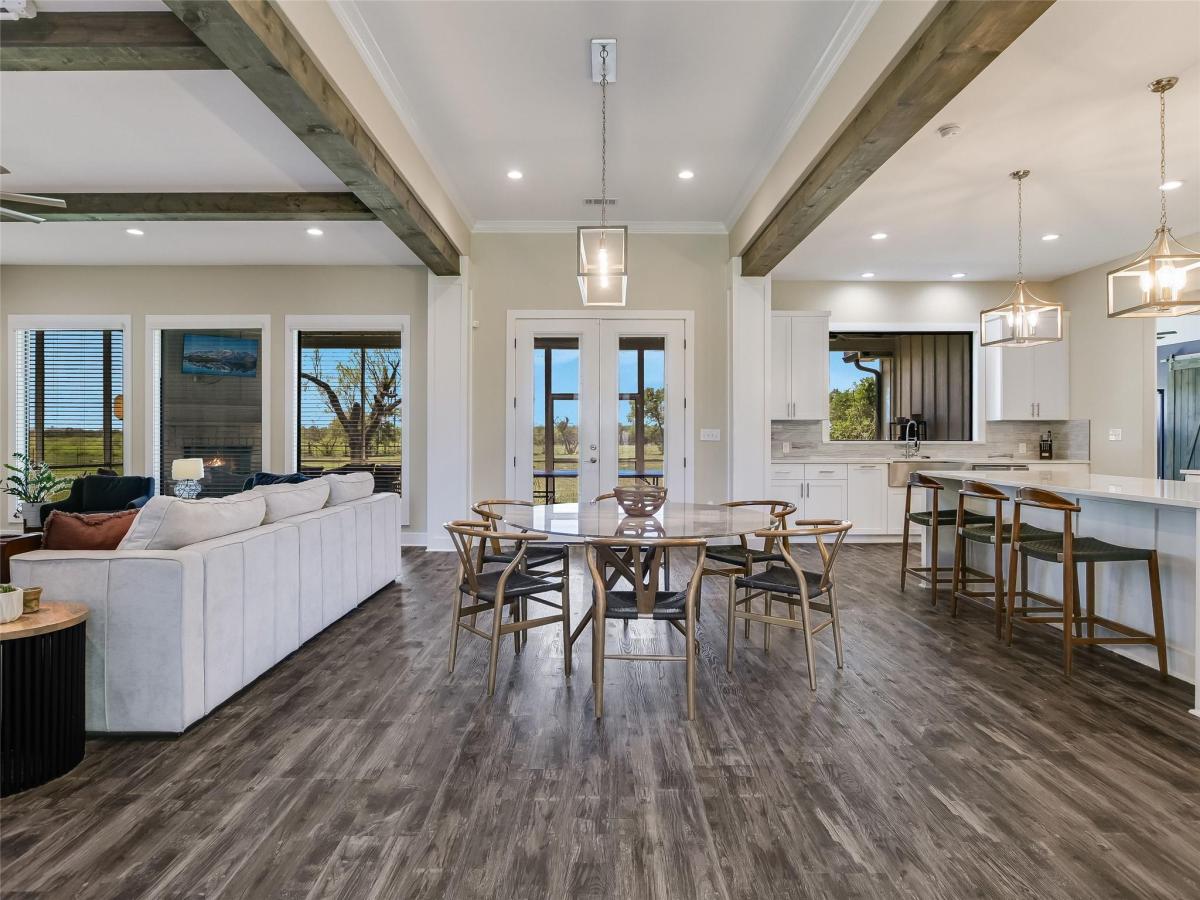 MLS #1086433 image #0