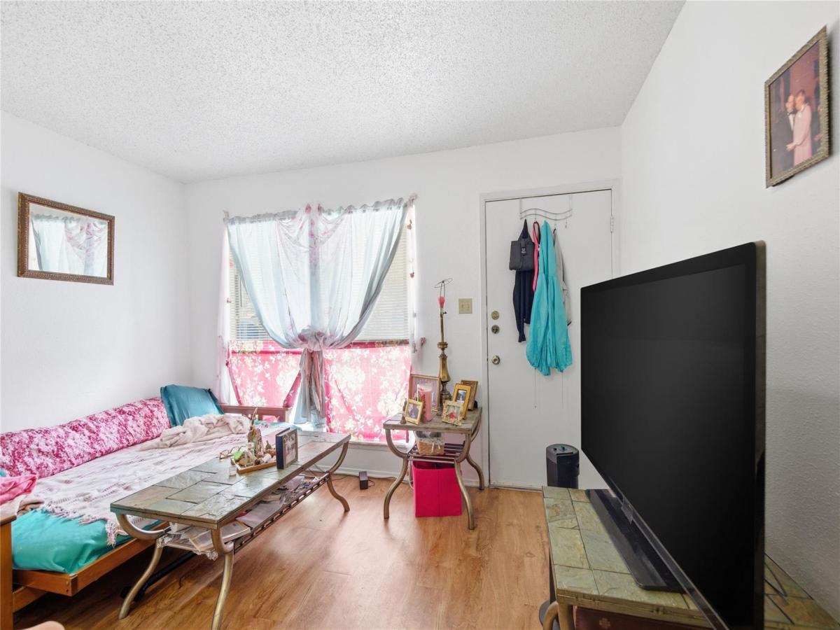 MLS #1086453 image #0