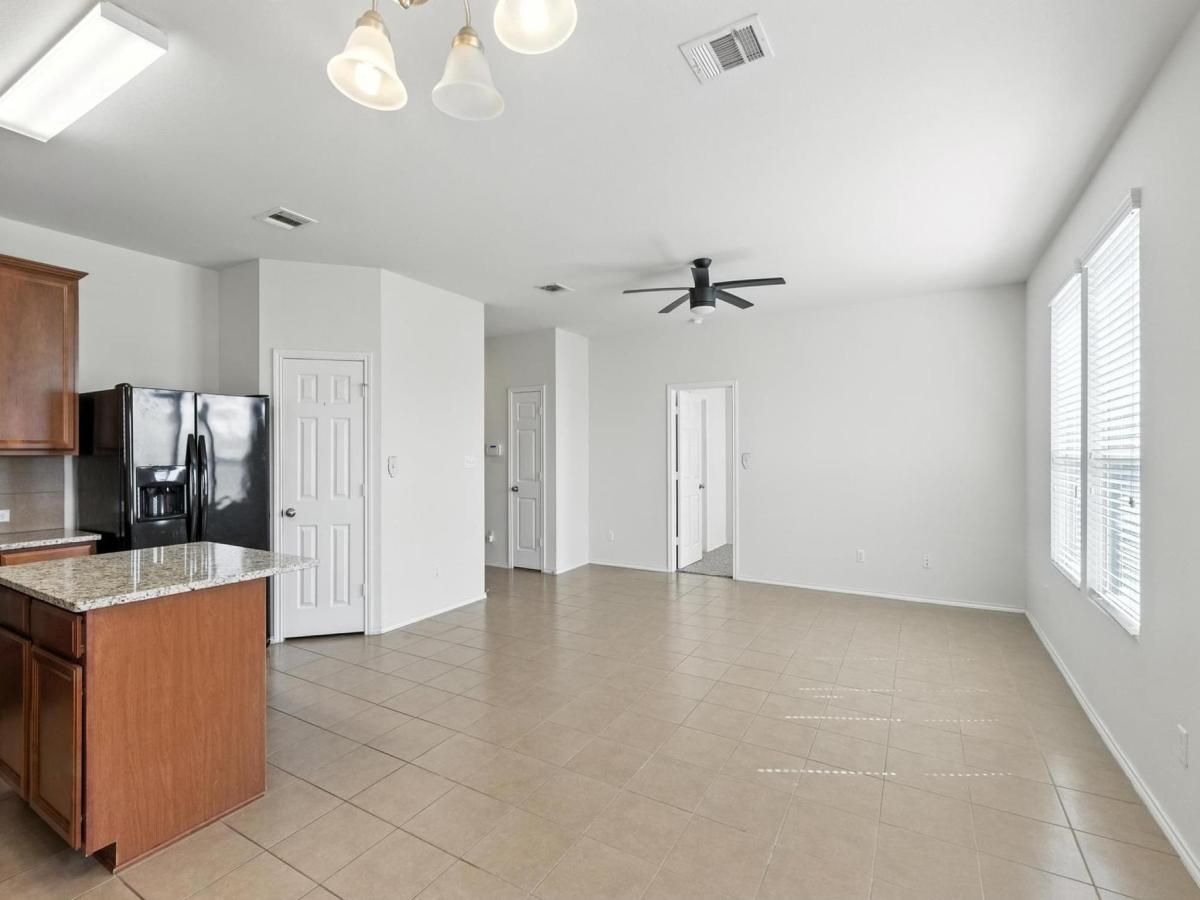 MLS #1156303 image #0