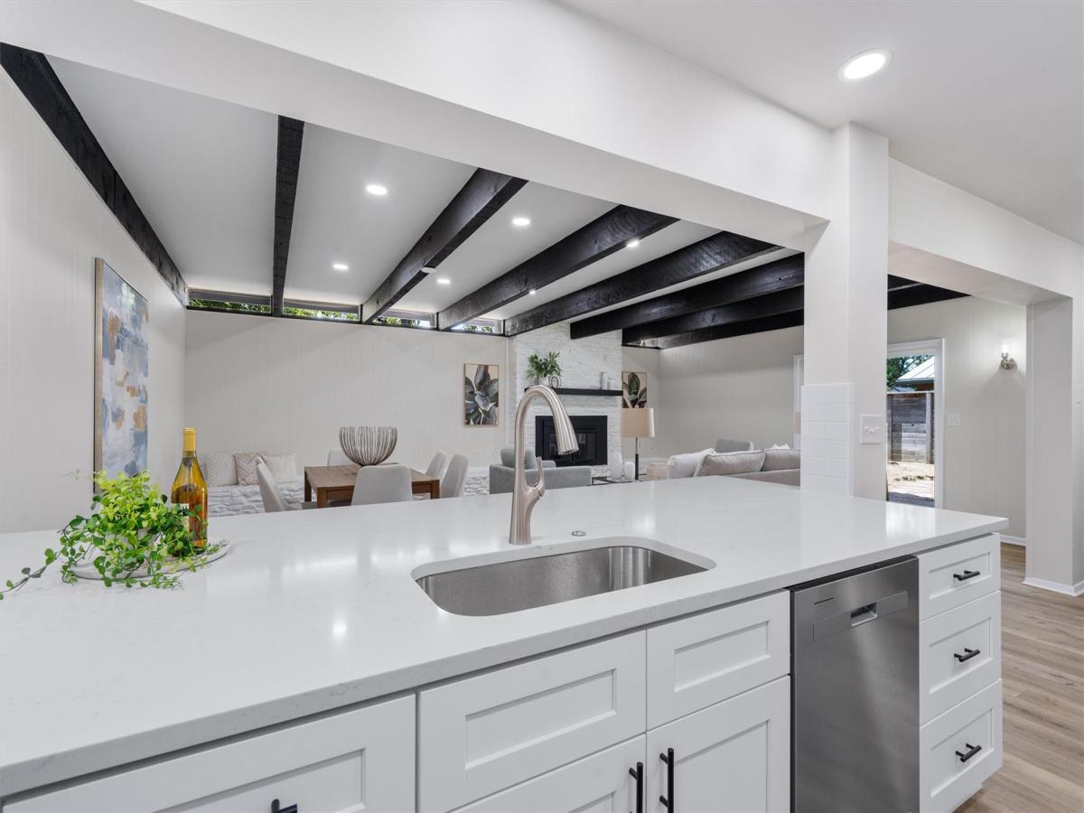 MLS #1165645 image #0