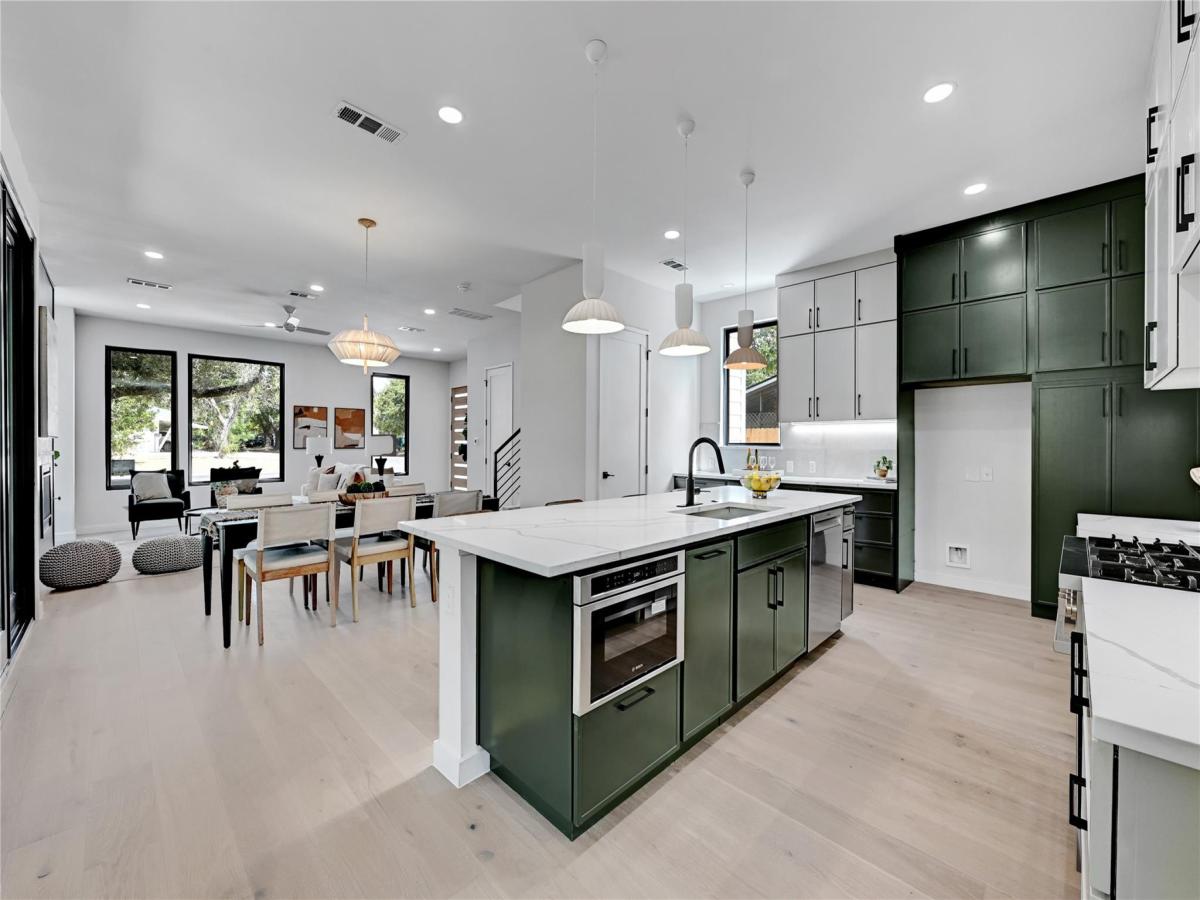 MLS #1196037 image #0