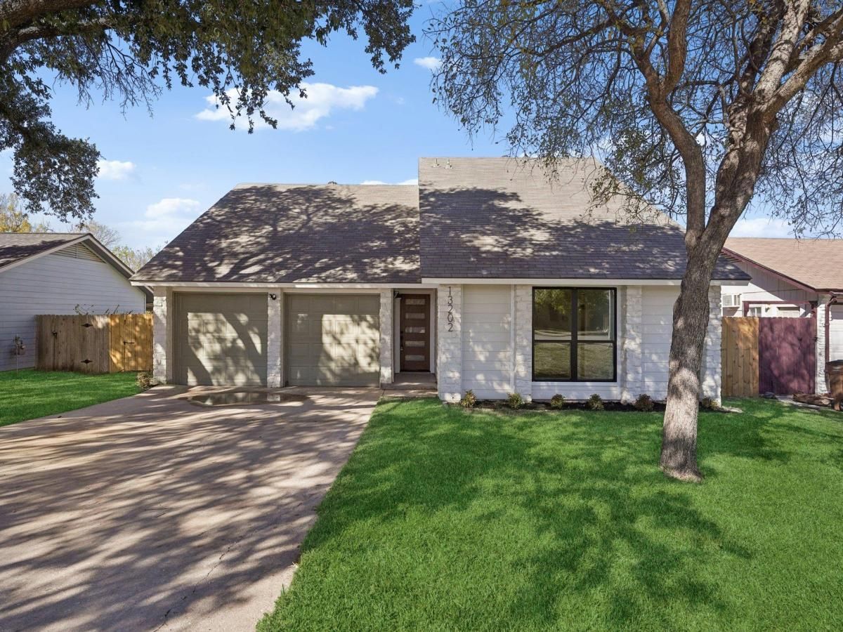 MLS #1207754 image #0