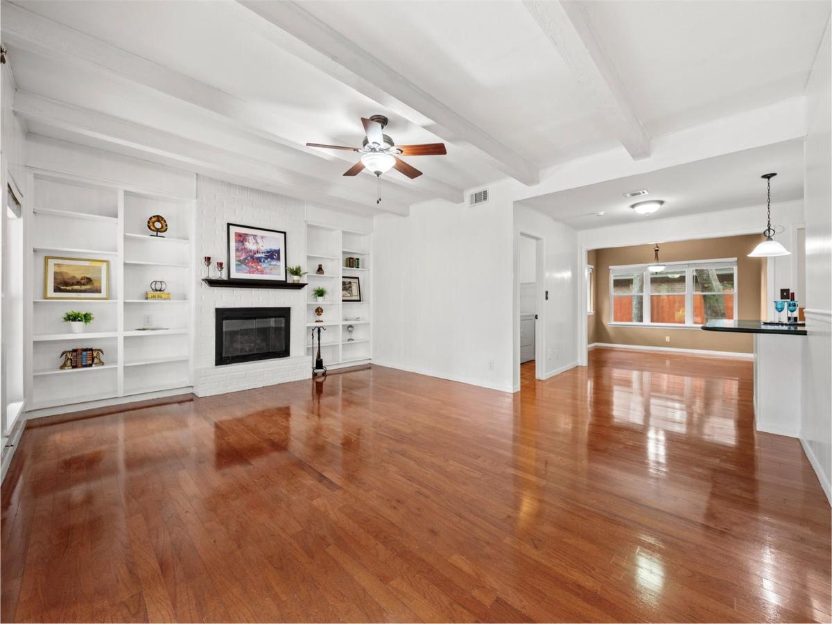 MLS #1219415 image #0