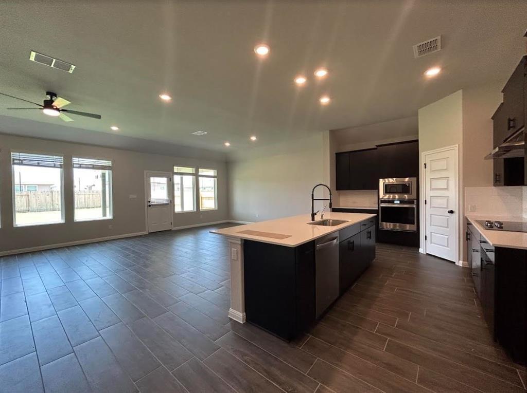 MLS #1230089 image #0
