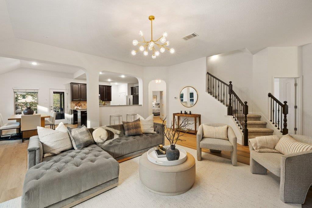 MLS #1231846 image #0