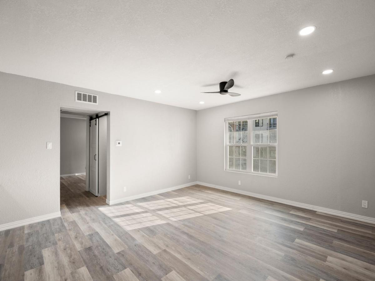 MLS #1240947 image #0