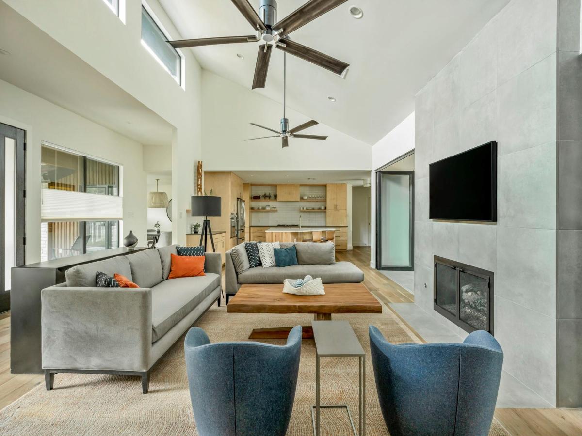 MLS #1243397 image #0