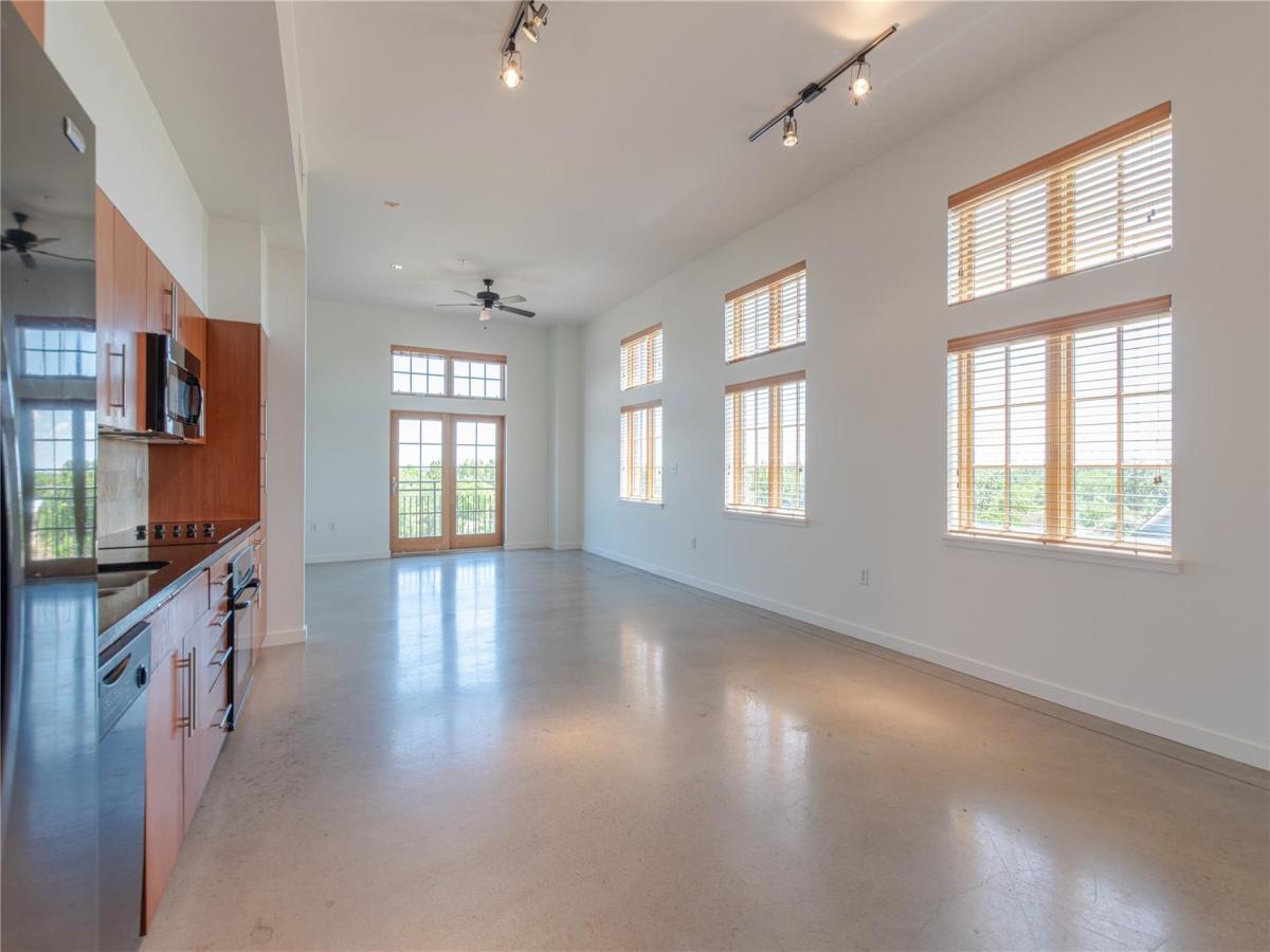 MLS #1320367 image #0