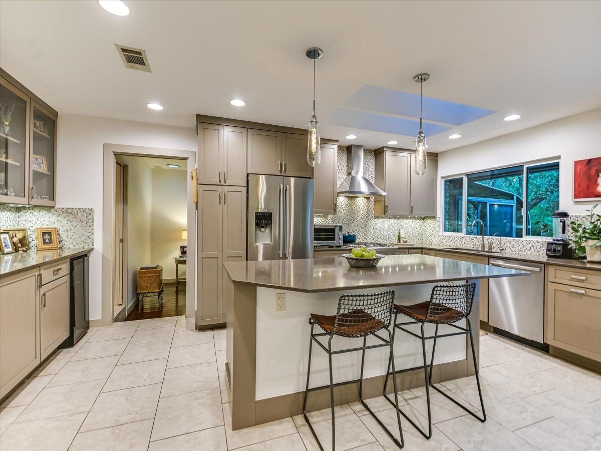 MLS #1346505 image #0