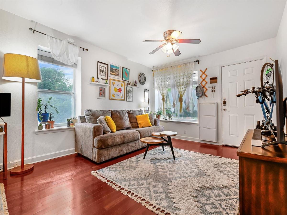 MLS #1359803 image #0