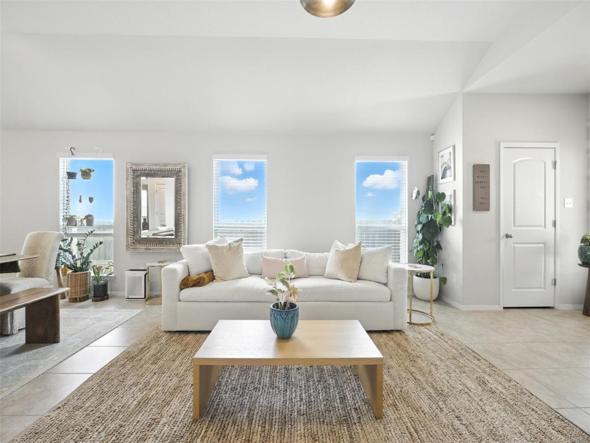 MLS #1404331 image #0