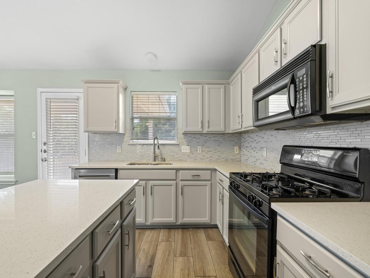 MLS #1452358 image #0