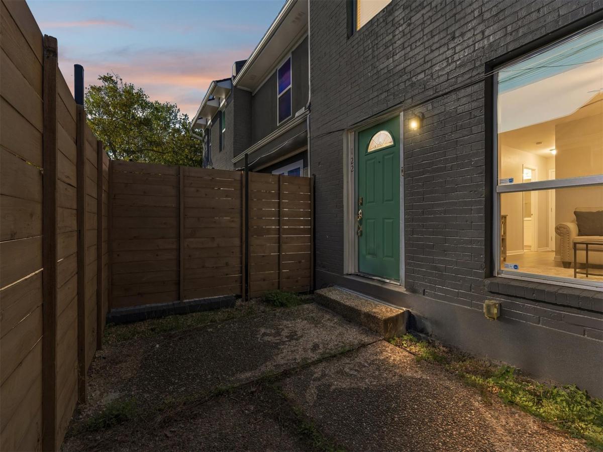 MLS #1527548 image #0
