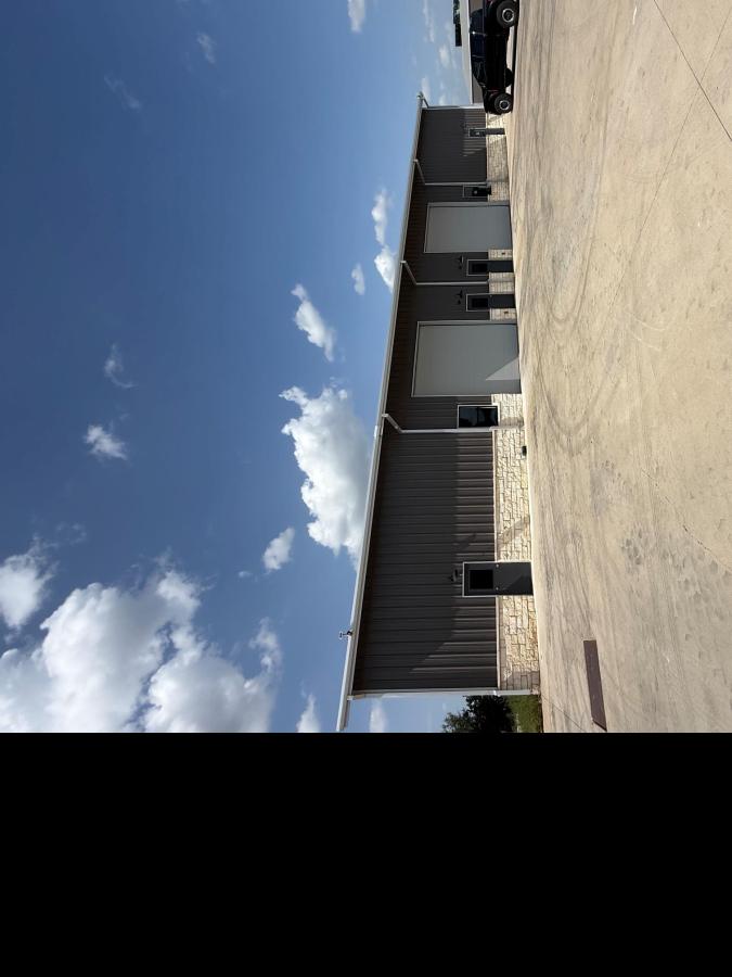 MLS #1547459 image #0