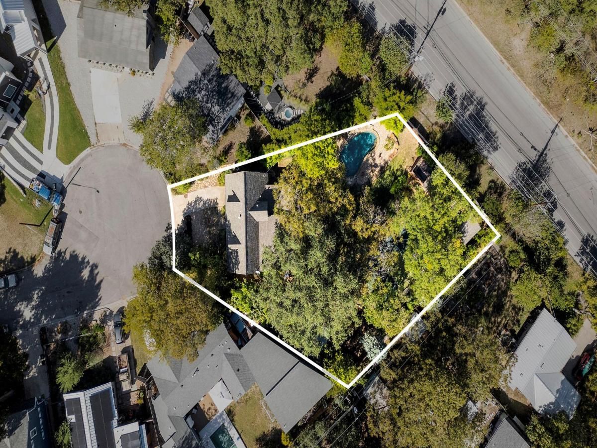 MLS #1571606 image #0