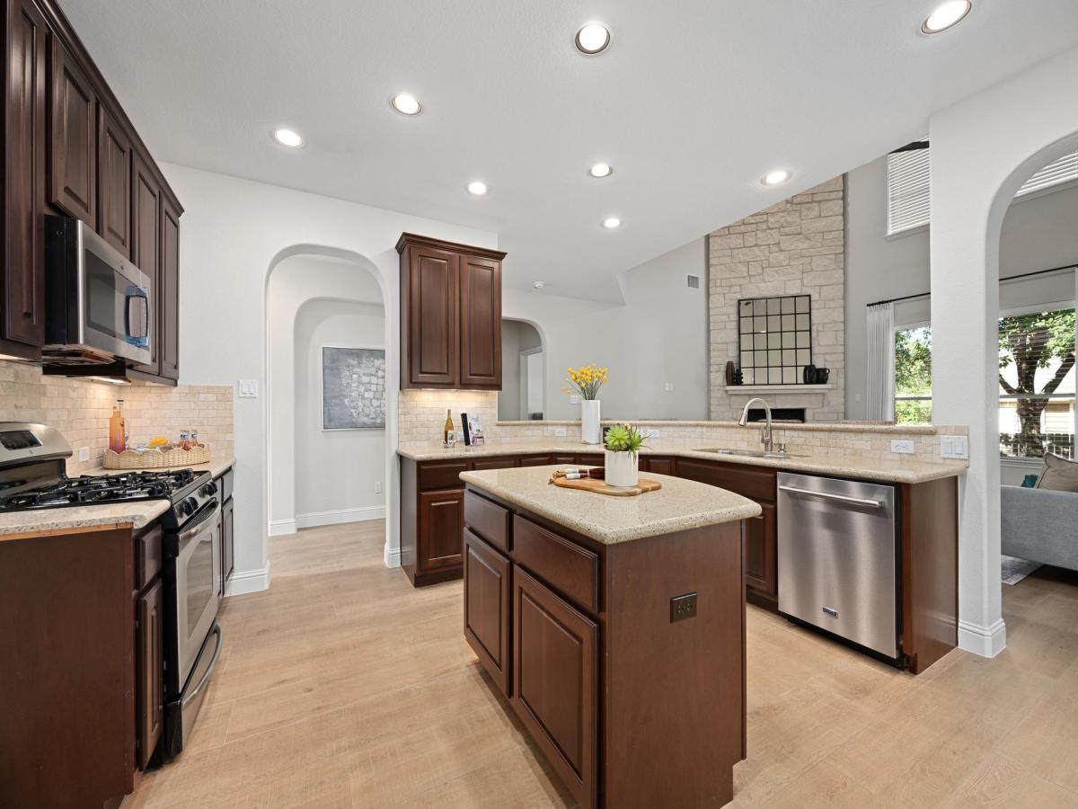 MLS #1583668 image #0