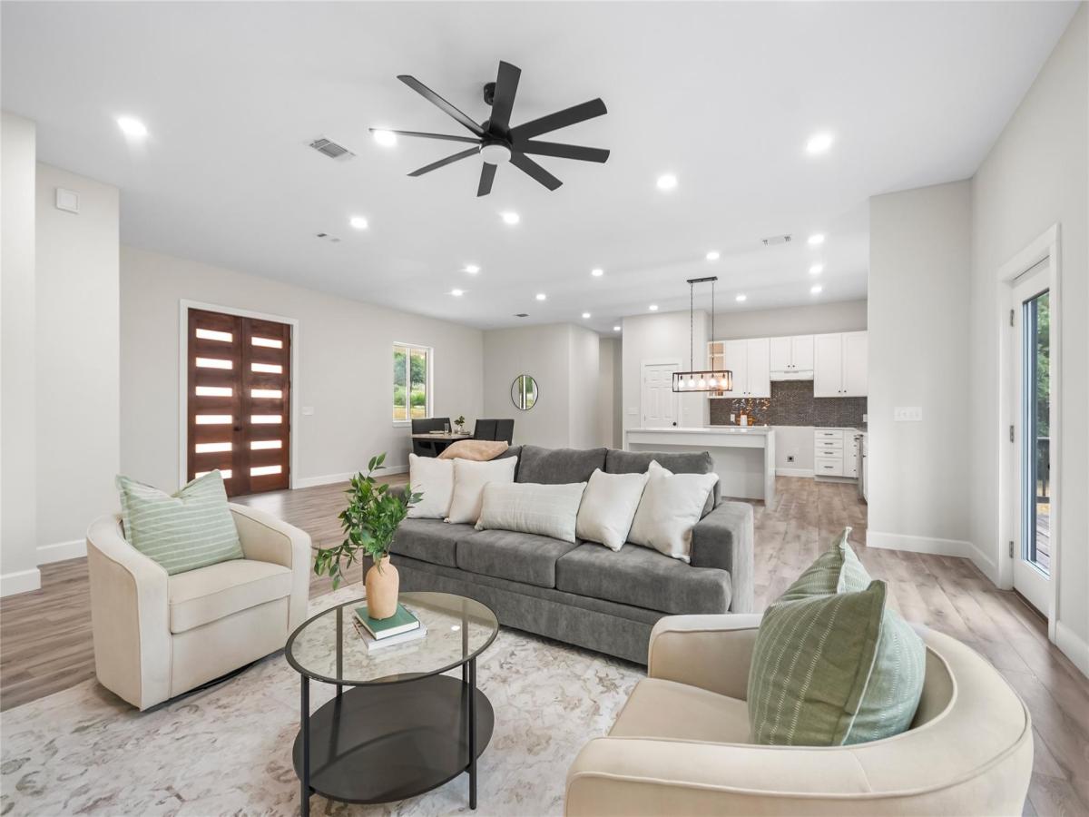 MLS #1651308 image #0