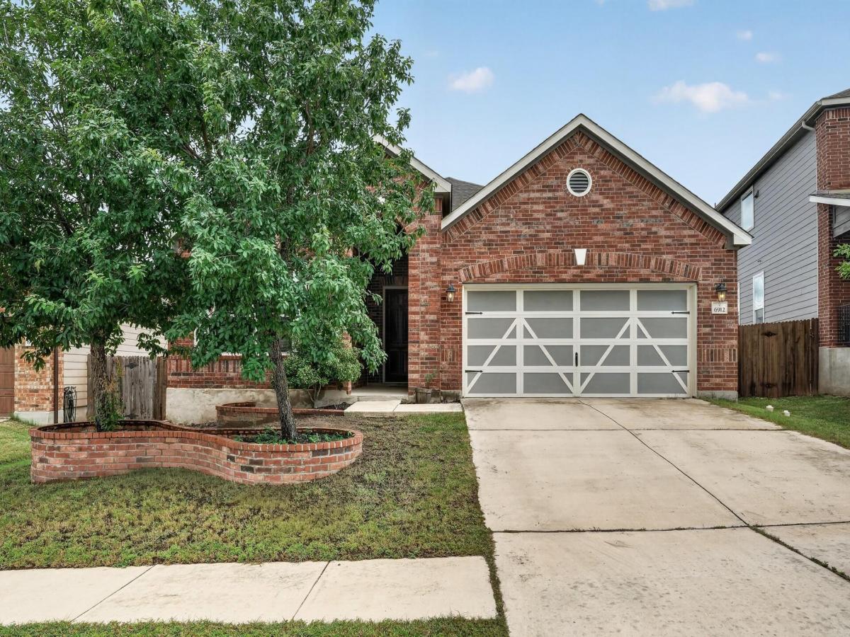MLS #1681734 image #0
