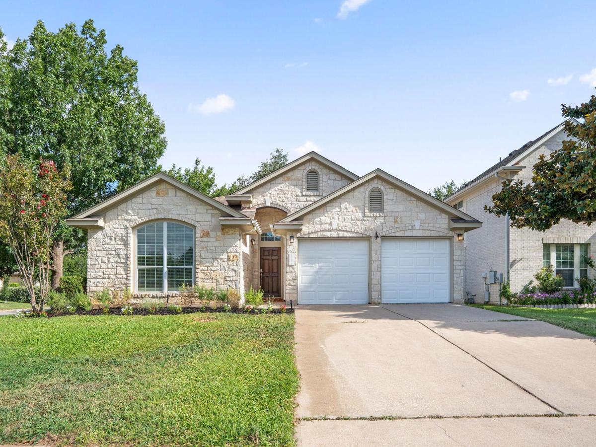 MLS #1683436 image #0