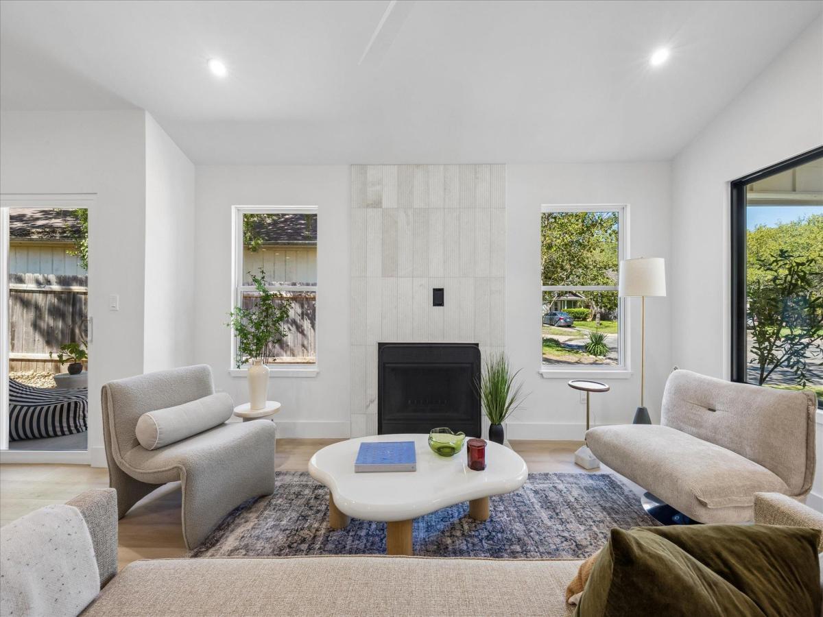 MLS #1685174 image #0