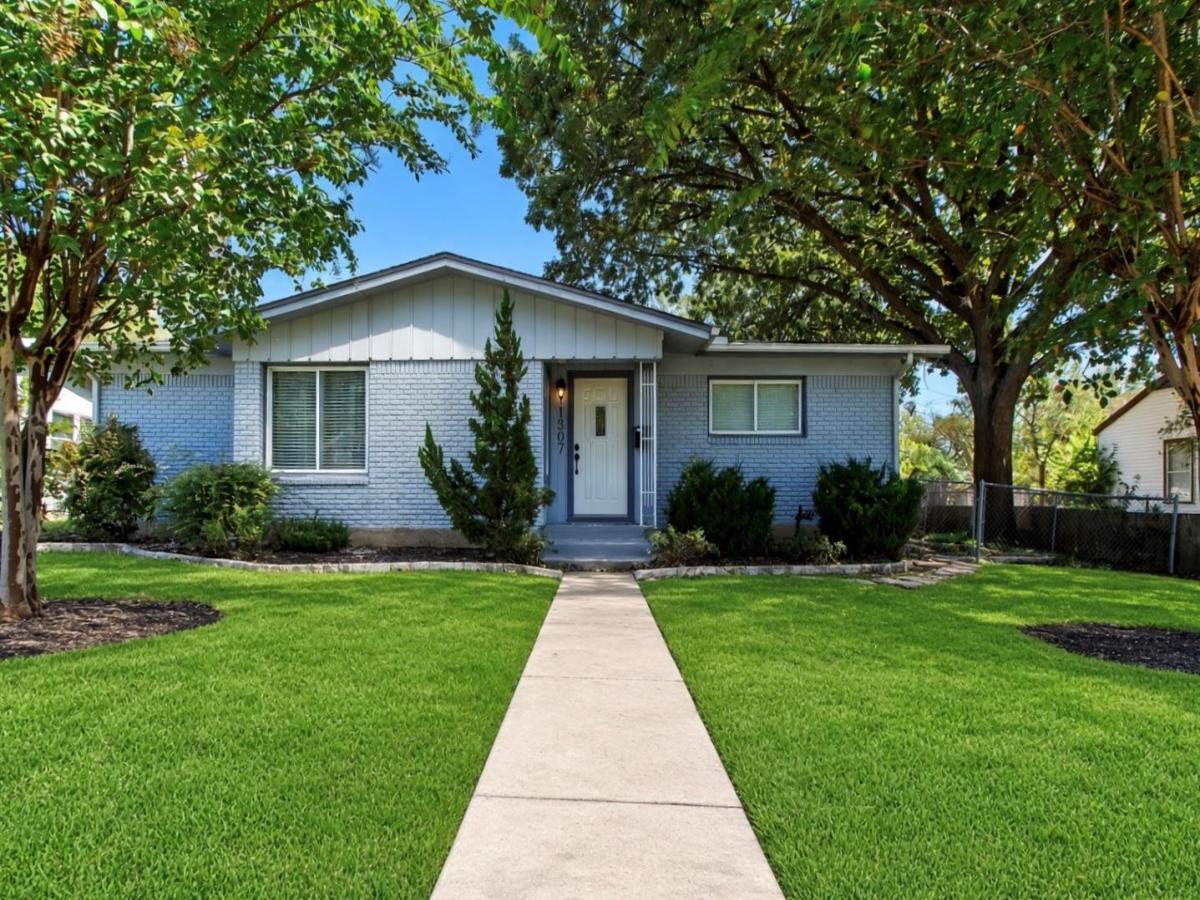 MLS #1687536 image #0
