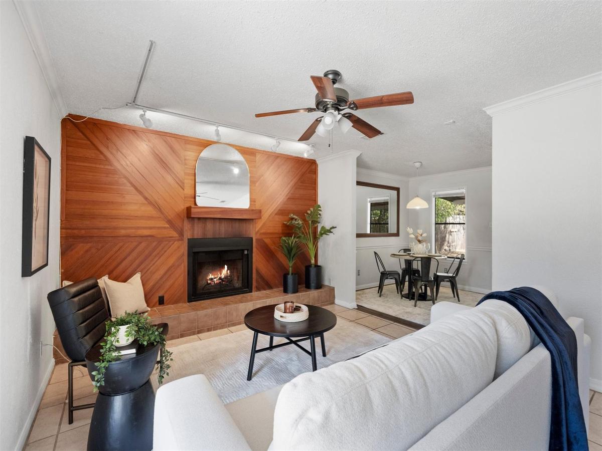 MLS #1741868 image #0