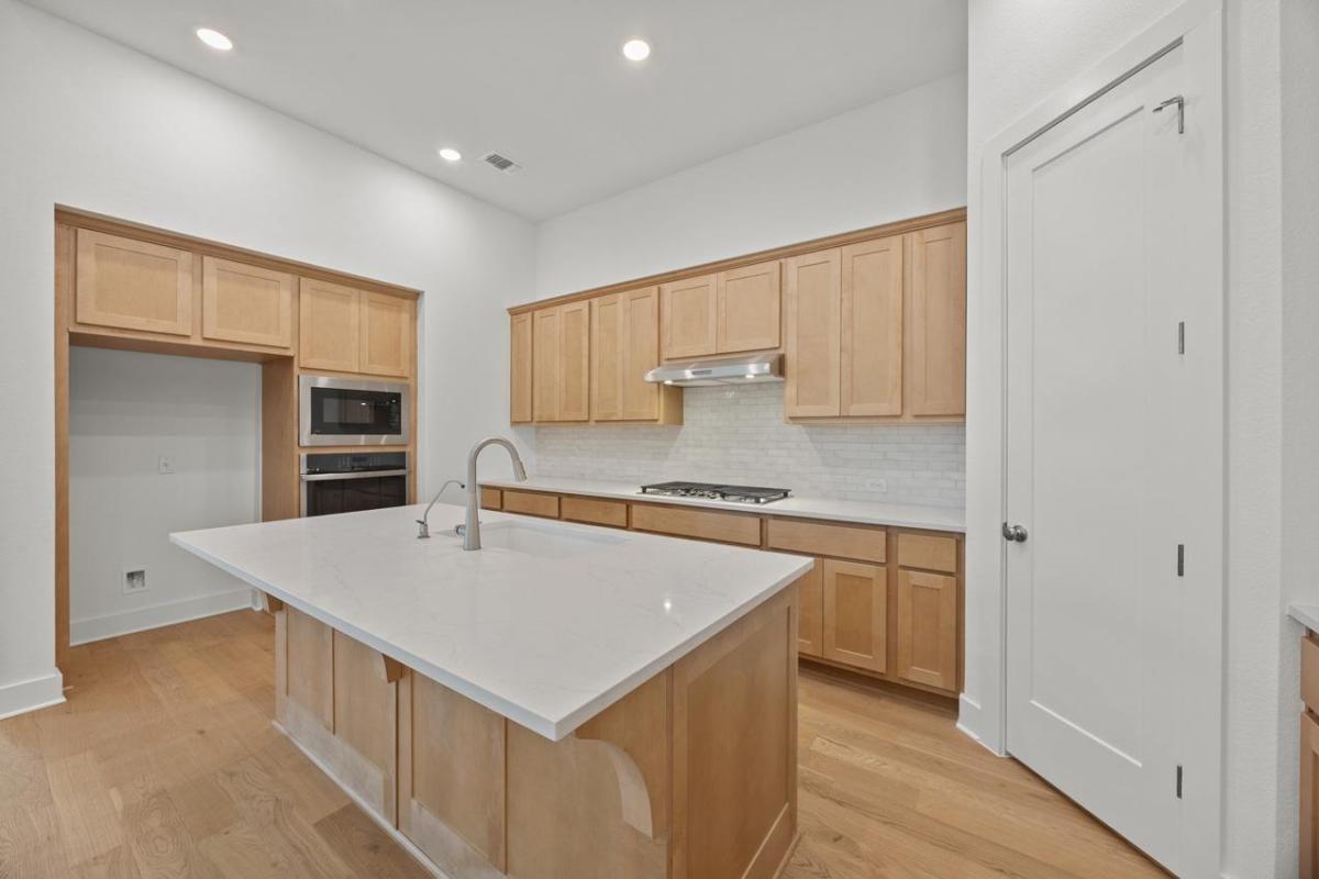 MLS #1763583 image #0