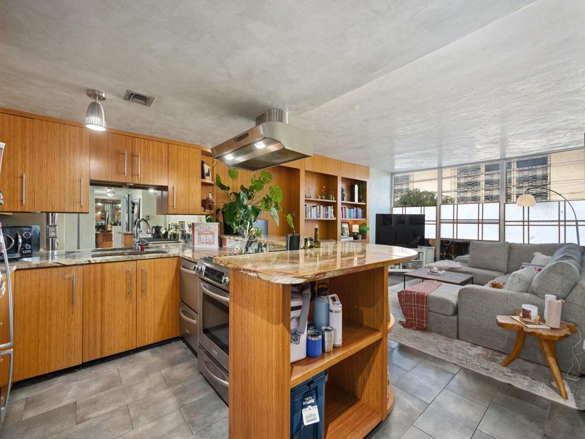 MLS #1789708 image #0