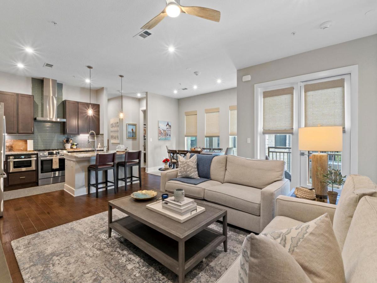 MLS #1801872 image #0