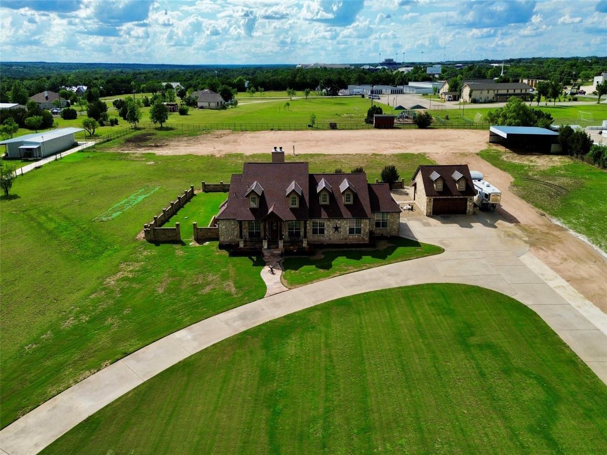 MLS #1812477 image #0