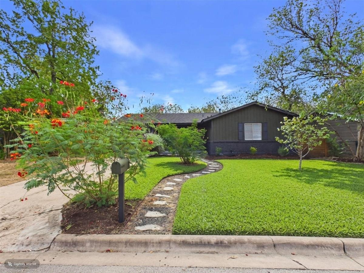 MLS #1819716 image #0