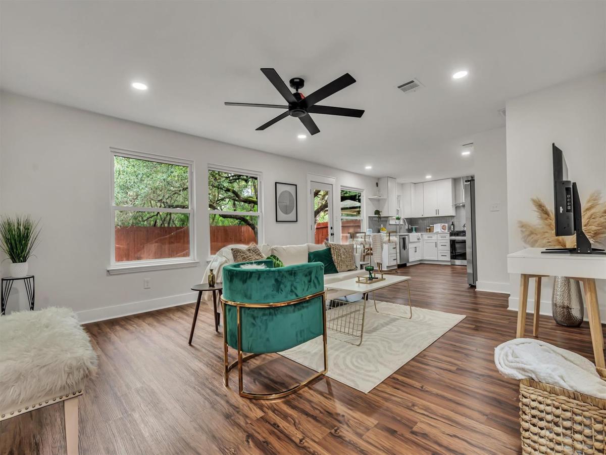 MLS #1825606 image #0