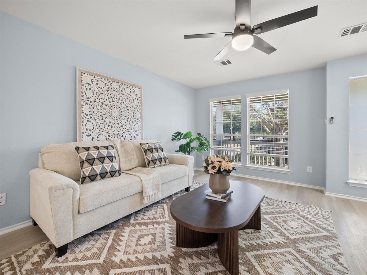 MLS #1832271 image #0