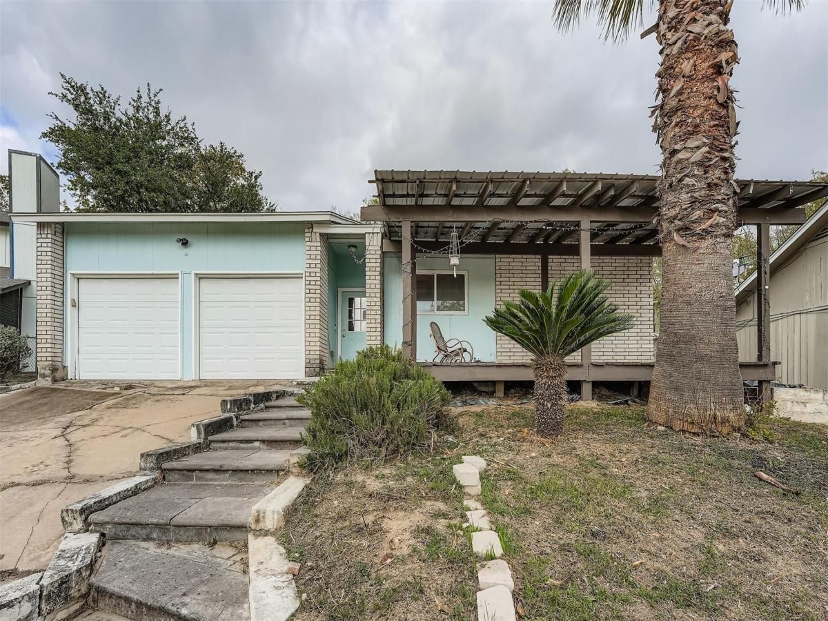 MLS #1843418 image #0