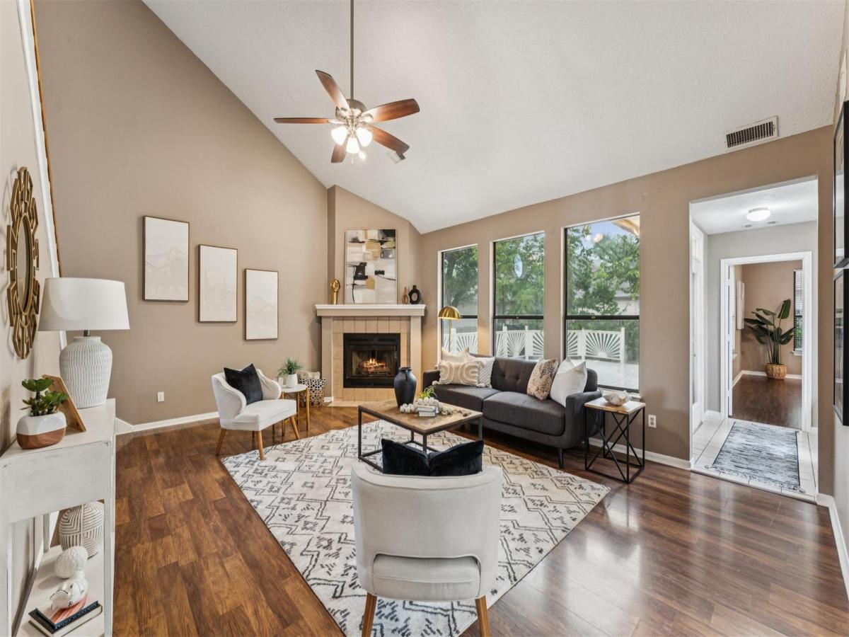 MLS #1848777 image #0