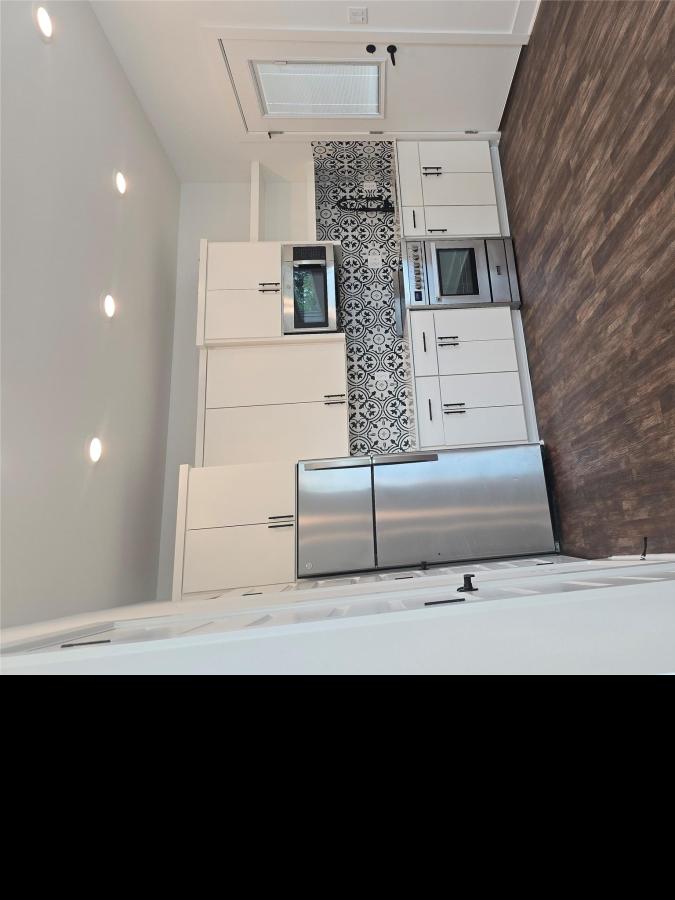 MLS #1857601 image #0