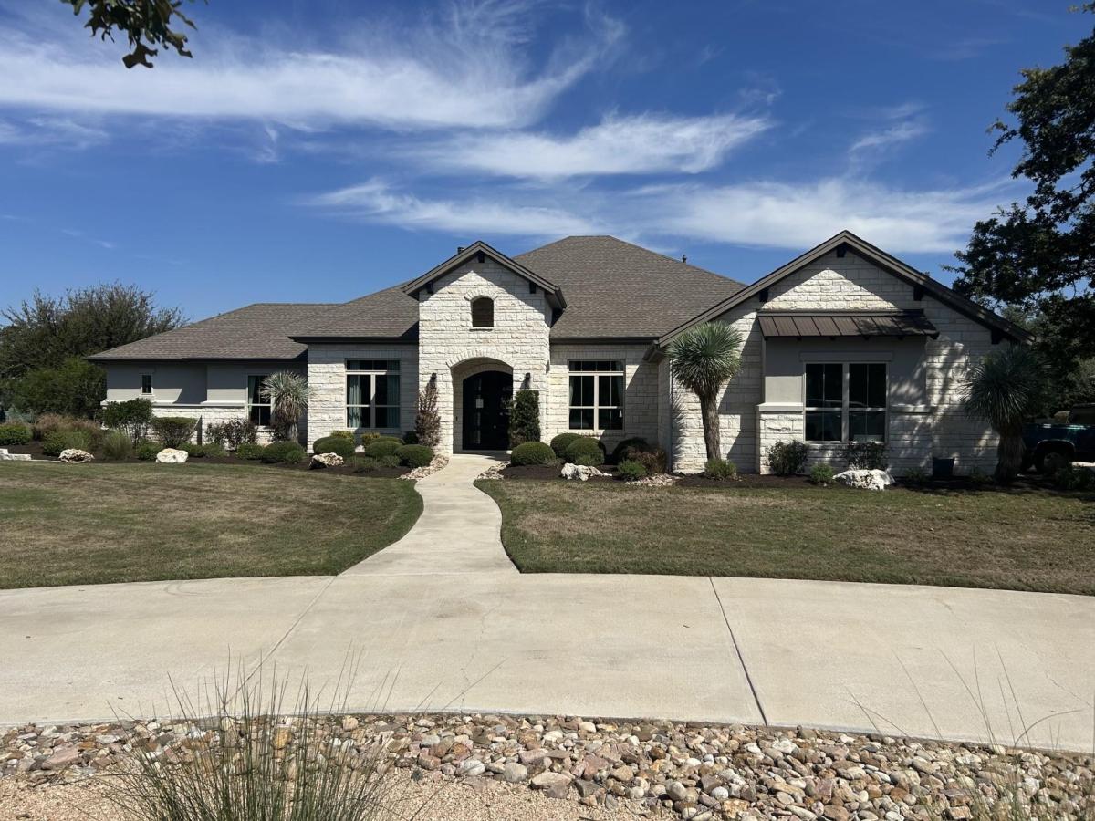 MLS #1863912 image #0