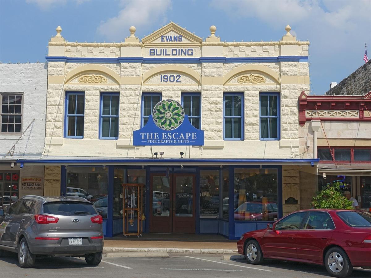 MLS #1864876 image #0