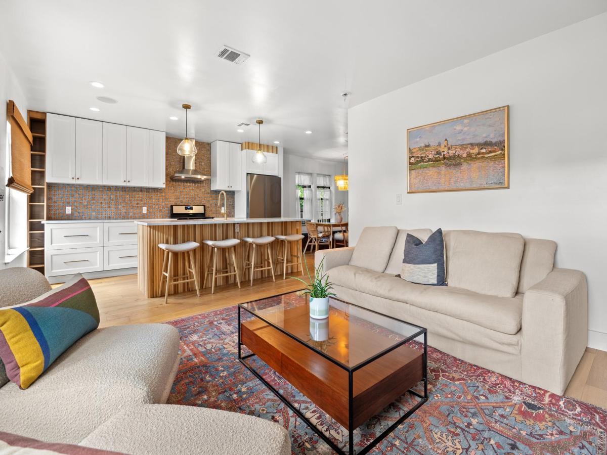 MLS #1868789 image #0