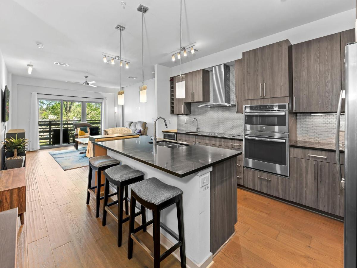 MLS #1879397 image #0