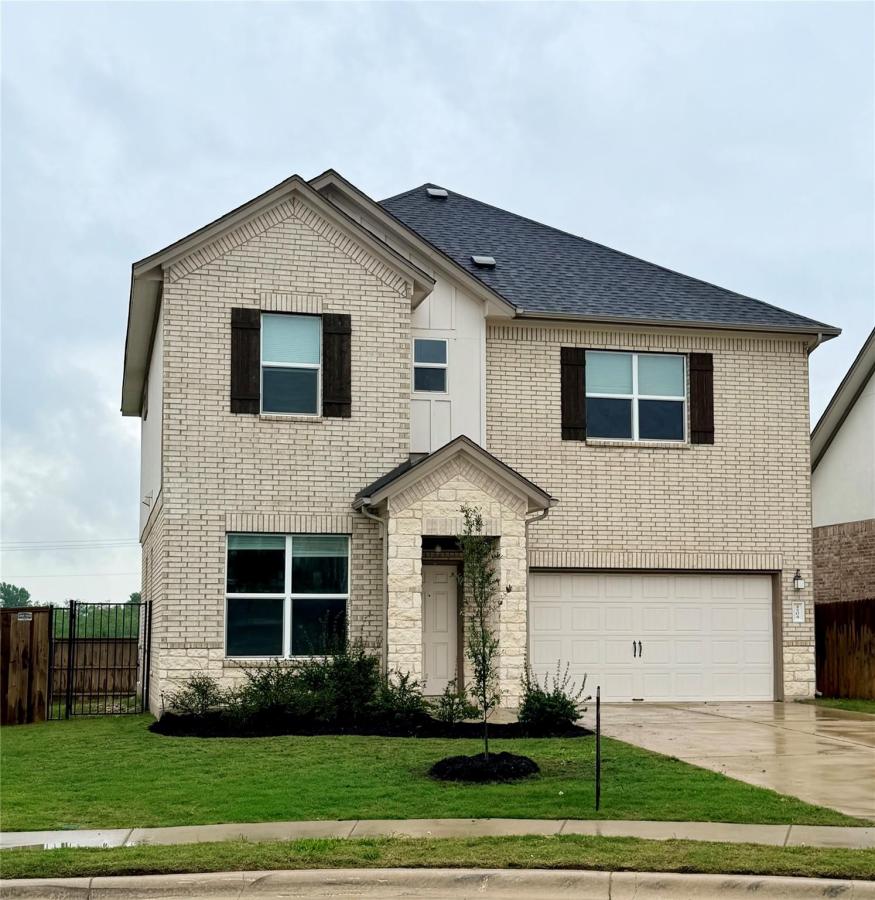 MLS #1929383 image #0