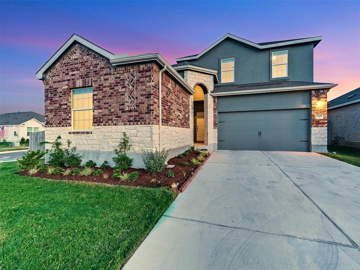 MLS #1933275 image #0