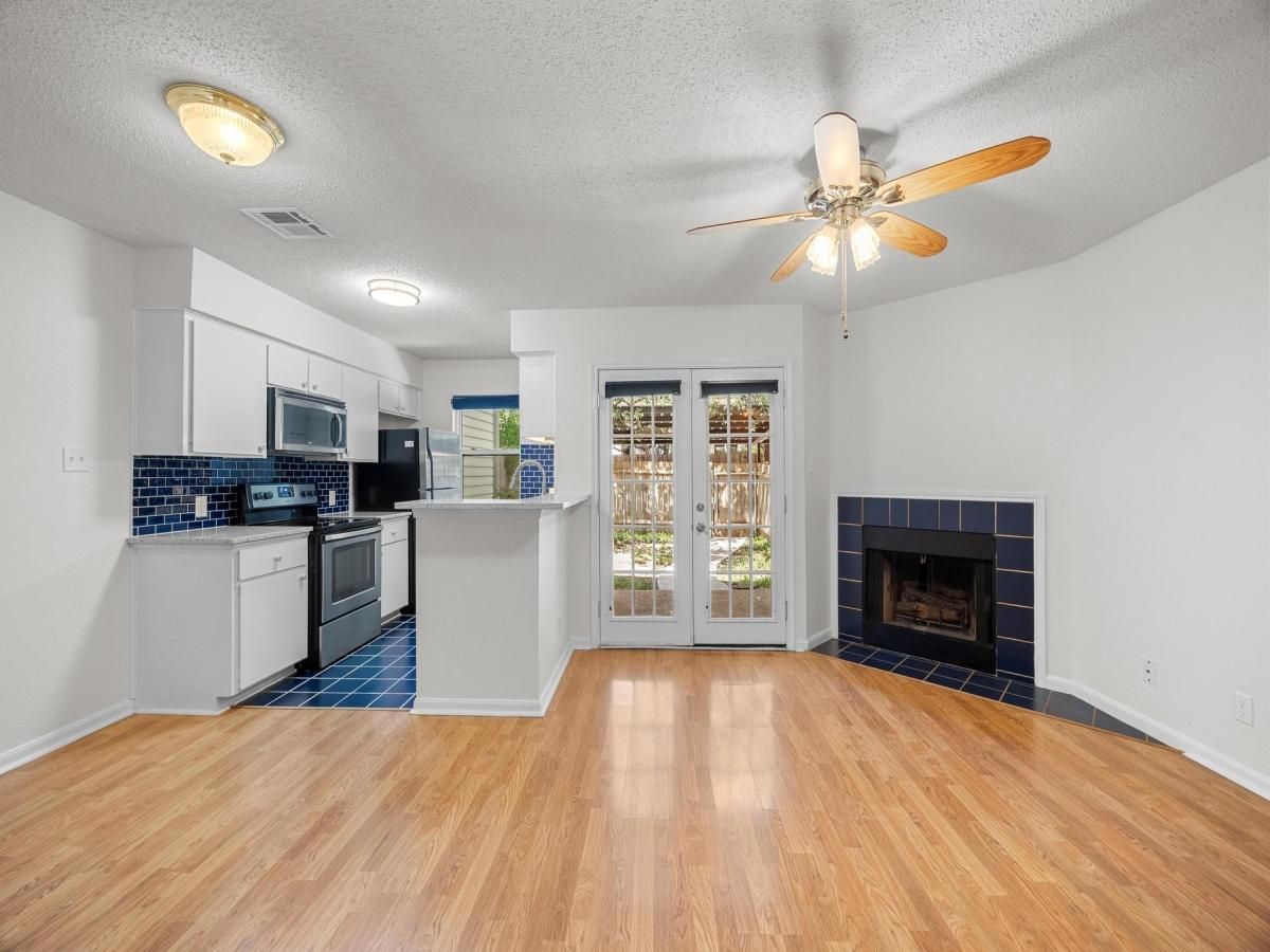 MLS #1933581 image #0