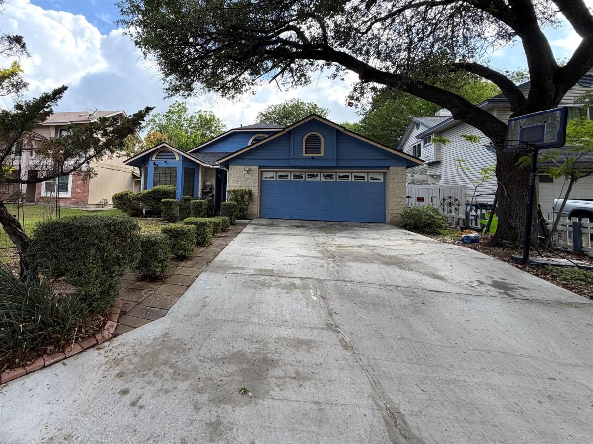 MLS #1959863 image #0