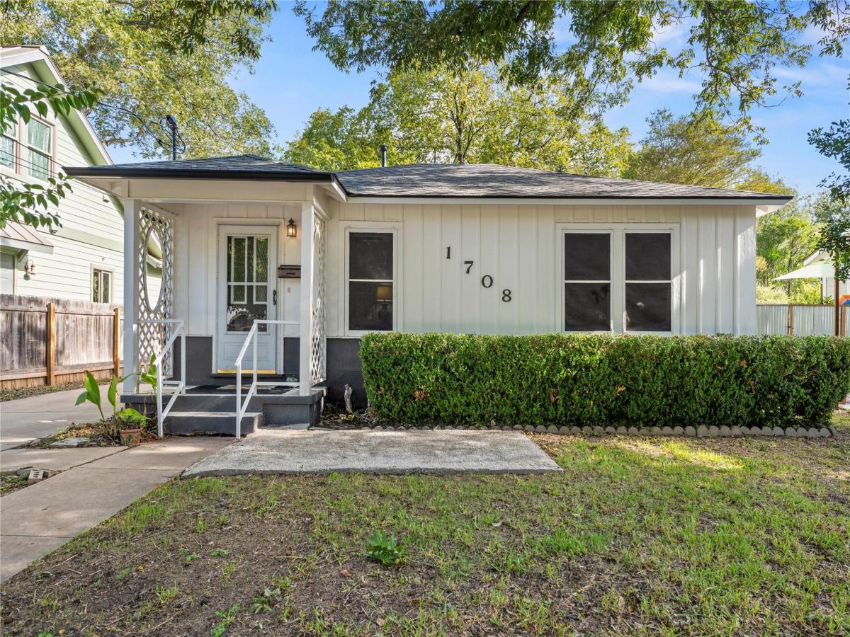 MLS #1962608 image #0