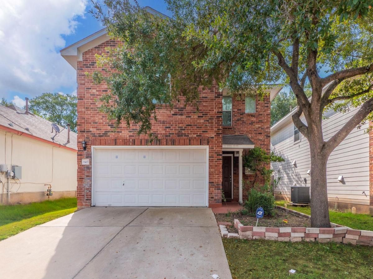 MLS #2026402 image #0