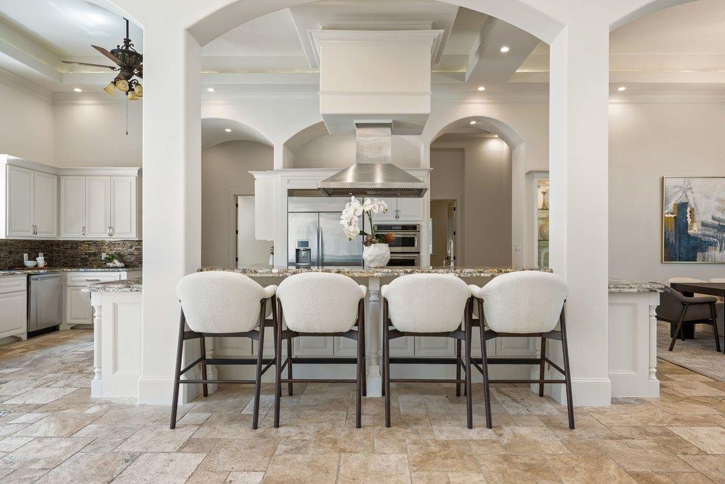MLS #2037458 image #0
